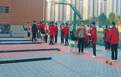 亚洲首台千吨级全地面起重机SAC12000 2.0兆风电吊装圆满成功
